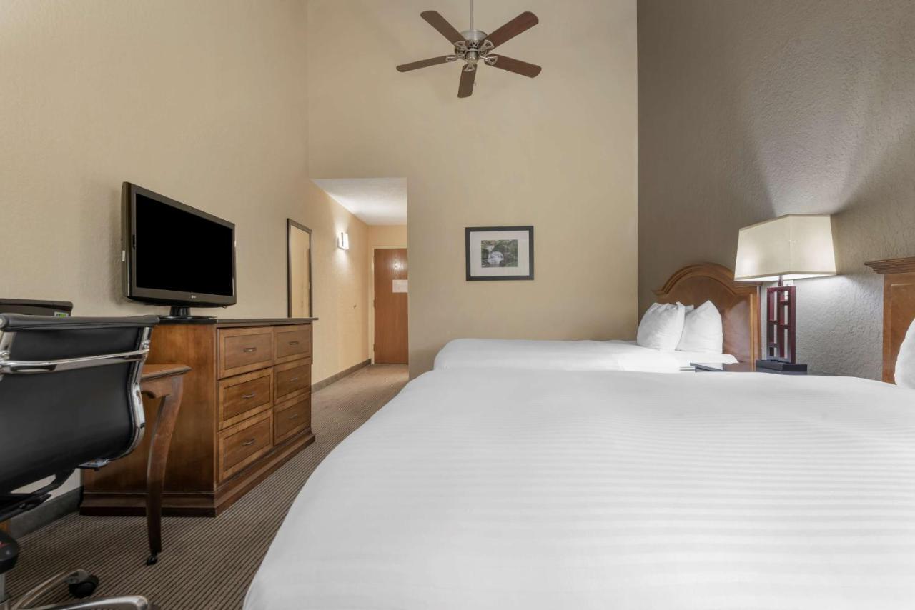 Best Western University Inn Ithaca Exterior foto