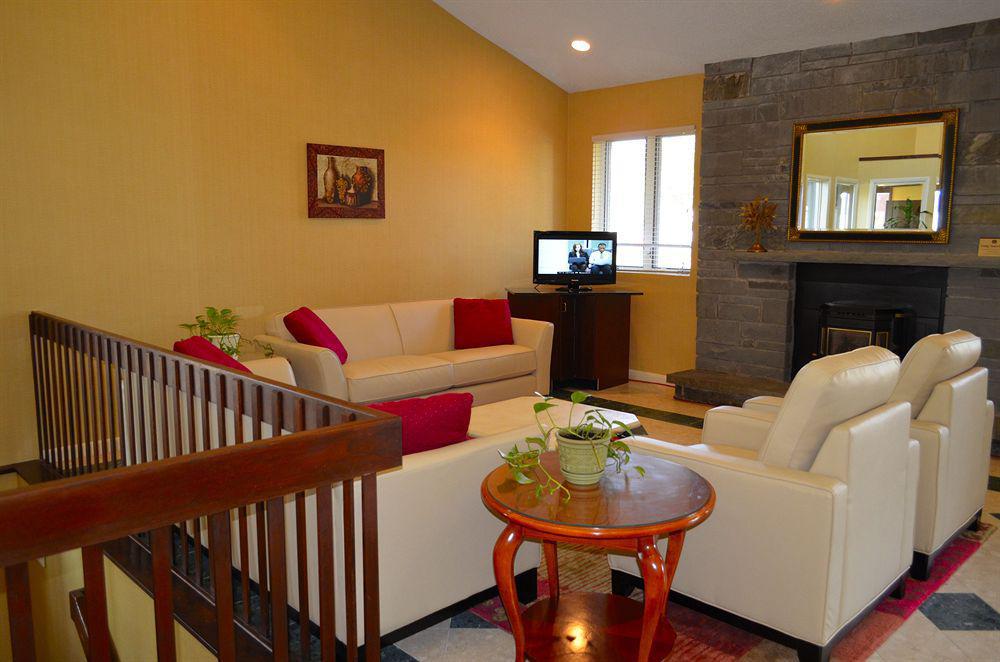 Best Western University Inn Ithaca Exterior foto